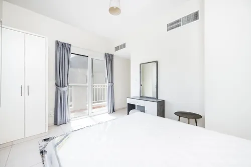 2 Bedrooms Townhouse in The Springs