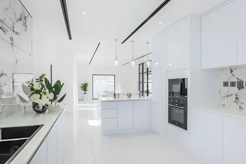 4 Bedrooms Villa in Jumeirah 3 Villas