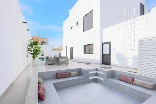 4 Bedrooms Villa in Jumeirah 3 Villas