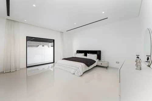 4 Bedrooms Villa in Jumeirah 3 Villas