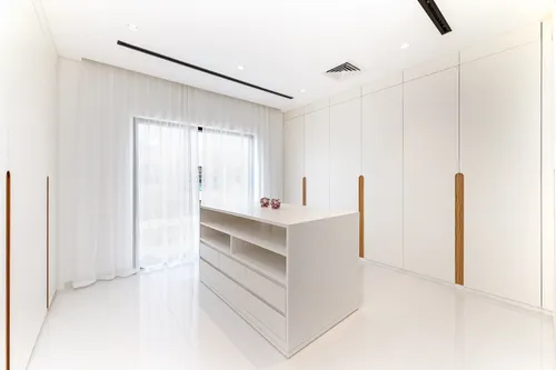 4 Bedrooms Villa in Jumeirah 3 Villas