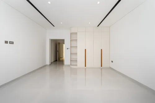 4 Bedrooms Villa in Jumeirah 3 Villas