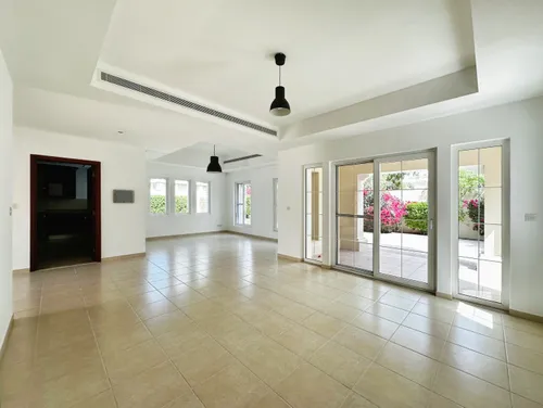 4 Bedrooms Villa in Alvorada 4 Palmera 1 Way