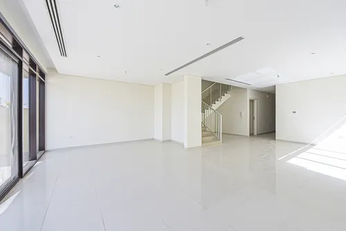 THL | Popular Layout | Well Maintained | Next To Malibu