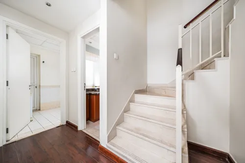 3 Bedrooms Villa in Springs 8