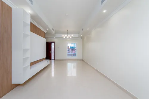3 Bedrooms Townhouse in Mirabella 7