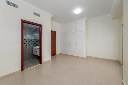3 Bedrooms Townhouse in Mirabella 7
