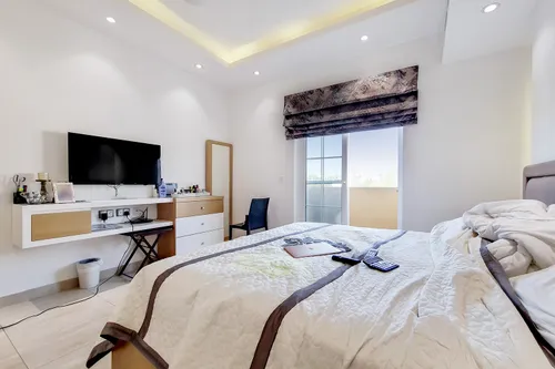 5 Bedrooms Villa in Mirador