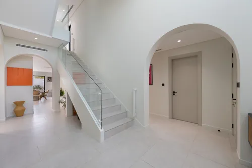 5 Bedrooms Villa in Acacia Avenues