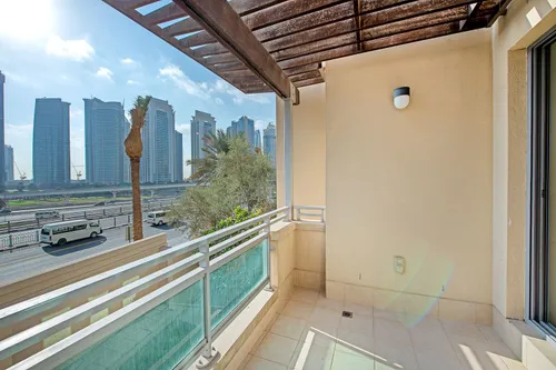 3 Bedrooms Villa in Al Mesk Tower