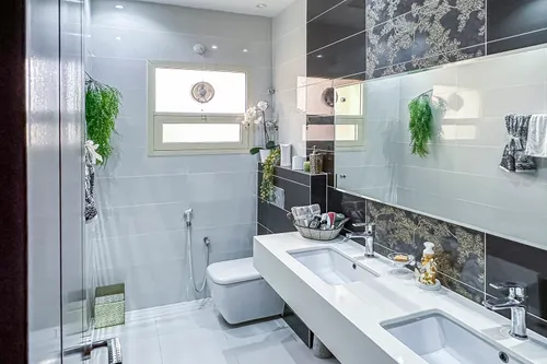 5 Bedrooms Villa in Al Mowaihat 1