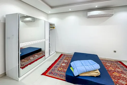 5 Bedrooms Villa in Al Mowaihat 1