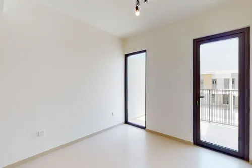 4 Bedrooms Villa in Elan