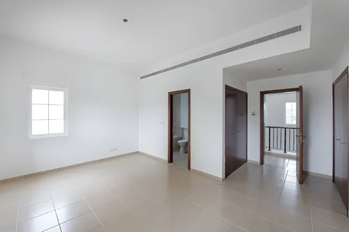 5 Bedrooms Villa in Alvorada 4