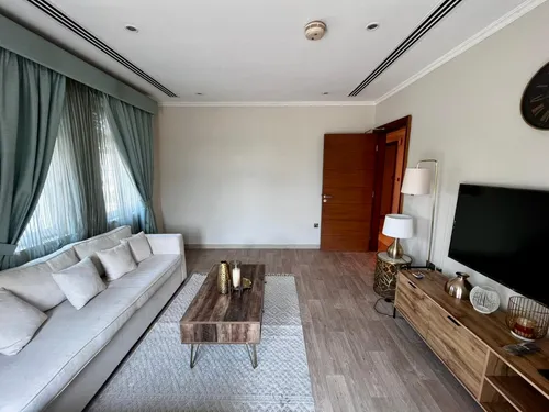 4 Bedrooms Villa in Regional