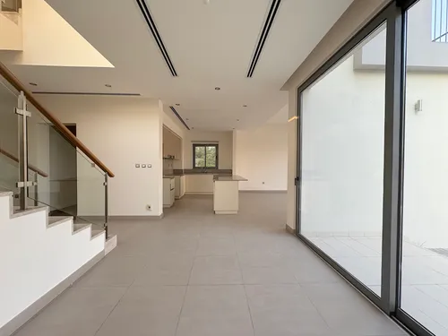 4 Bedrooms Villa in Sidra Villas I