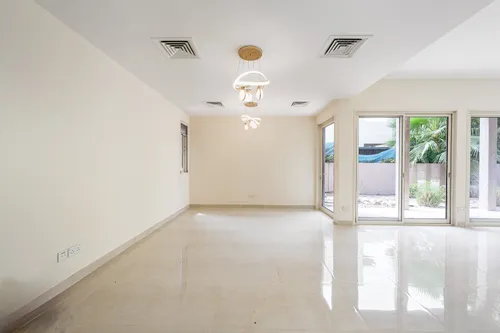 3 Bedrooms Villa in Saheel 1