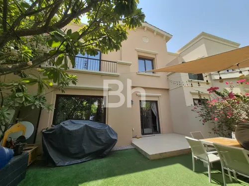 Type 1M |Single Row | Park Views | Ideal Location
