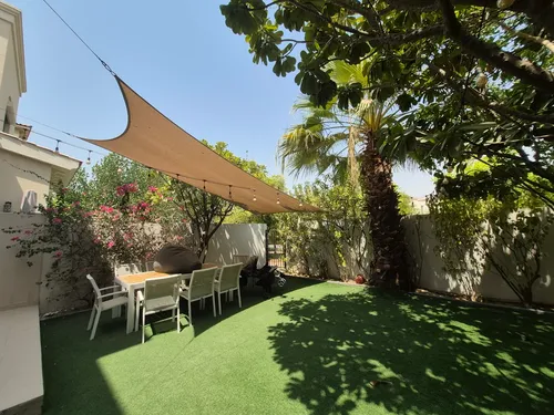 3 Bedrooms Villa in Mira 5