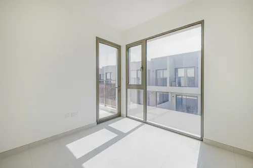 3 Bedrooms Villa in Parkside 3
