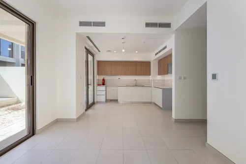 3 Bedrooms Villa in Parkside 3