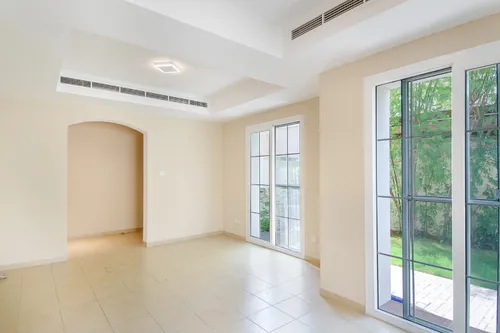 2 Bedrooms Villa in Al Reem 1