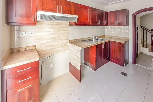2 Bedrooms Villa in Al Reem 1