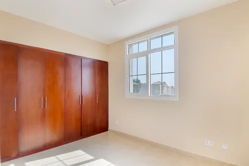 2 Bedrooms Villa in Al Reem 1