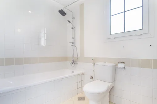 2 Bedrooms Villa in Al Reem 1