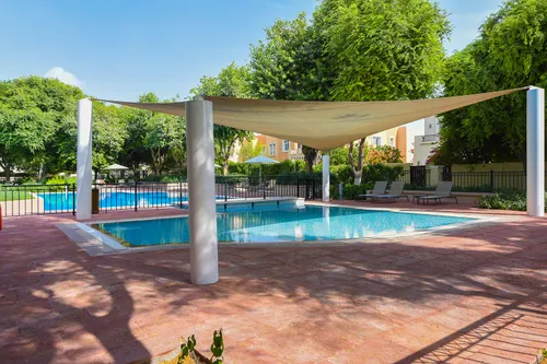 2 Bedrooms Villa in Al Reem 1