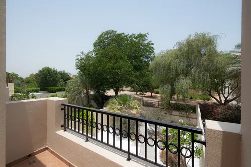 3 Bedrooms Villa in Alma 1