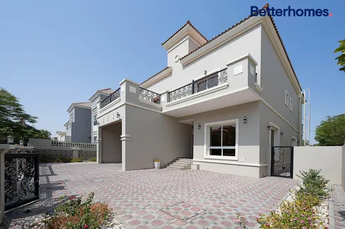 Excellent Finishes |5Bed Plus Basement |Single Row