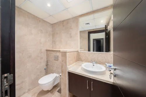 4 Bedrooms Villa in District 1 Regional