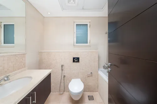 4 Bedrooms Villa in District 1 Regional
