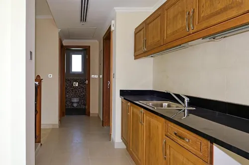 4 Bedrooms Villa in Regional