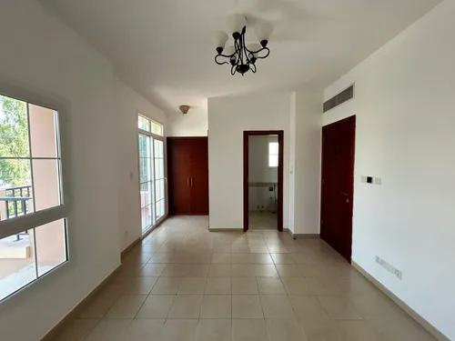 3 Bedrooms Villa in Al Reem 3