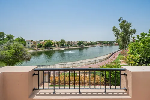 3 Bedrooms Villa in Al Reem 3