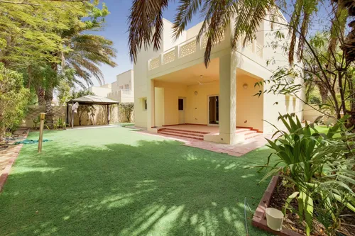 Upgraded | Close To Lake | Large Plot