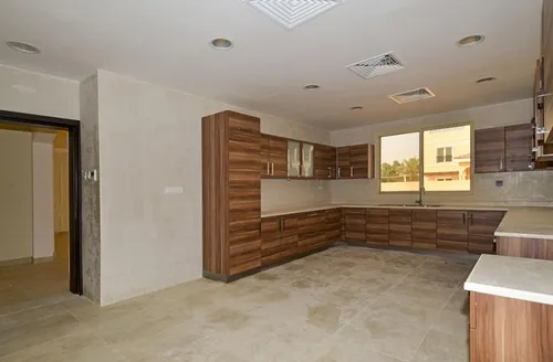 4 Bedrooms Villa in Hacienda