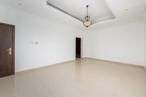 4 Bedrooms Villa in Hacienda