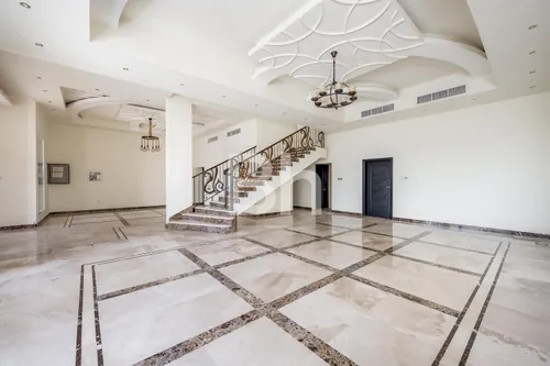 5Beds+Maids+Drivers | Swimming Pool | Majlis