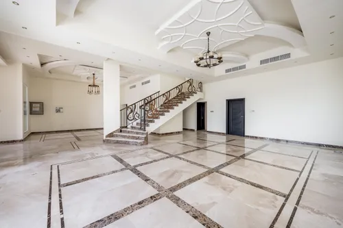 5Beds+Maids | Swimming Pool | Majlis | Spacious