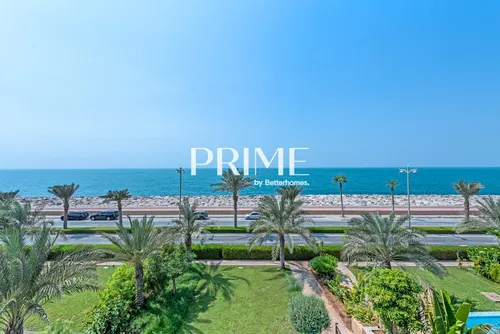 4 Bedrooms Villa in Balqis Residence