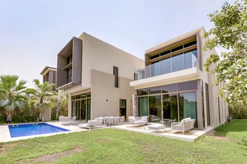 Private Pool | Fully Landscaped | Extended