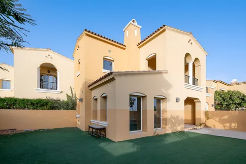 Type C |Green Belt Backing |Beautifully Landscaped