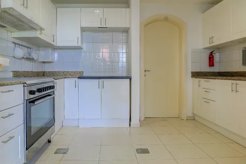 3 Bedrooms Villa in Springs 11