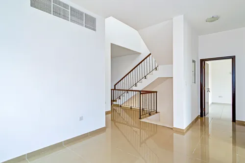 5 Bedrooms Villa in Hacienda