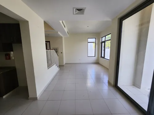 3 Bedrooms Villa in Mira Oasis 1