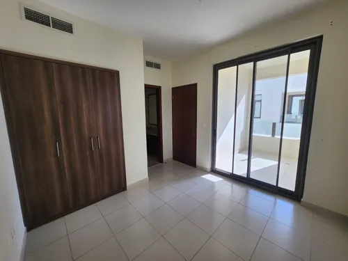 3 Bedrooms Villa in Mira Oasis 1