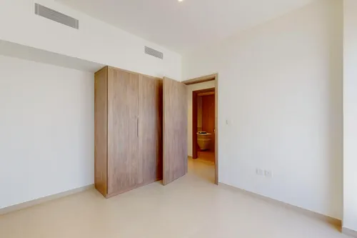 3 Bedrooms Villa in Elan